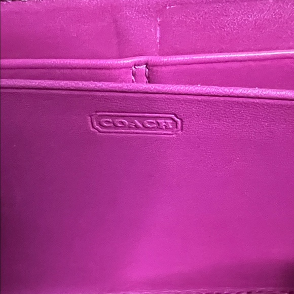 COACH Heritage Tattersall Graffiti zip-around long wallet in gold/beige/pink - Picture 4 of 7